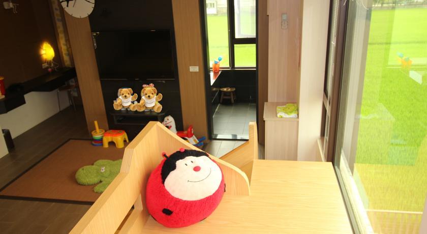 宜人生活溜滑梯親子民宿 Easylife B&B Dongshan  Chambre photo