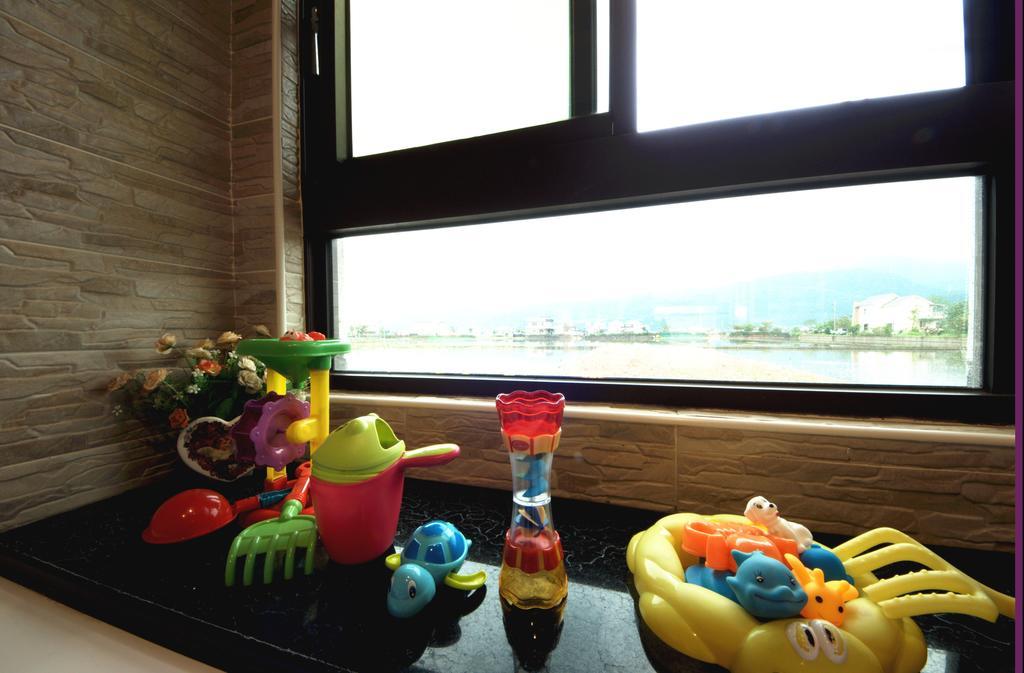宜人生活溜滑梯親子民宿 Easylife B&B Dongshan  Extérieur photo